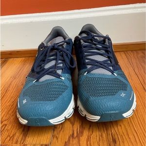 ON Sneakers Women’s size 10